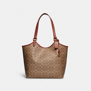 Women Coach Day In Signature Canvas Brass Tote Bag Brown | IN_CH63368